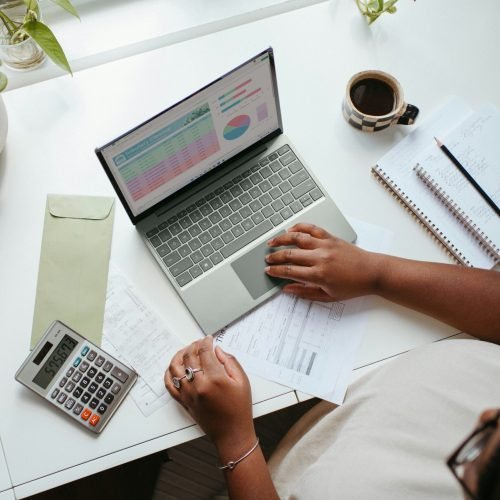 Empréstimos para MEIs em 2025: Fintechs ou Bancos – Qual é o Melhor Caminho para o Seu Negócio?